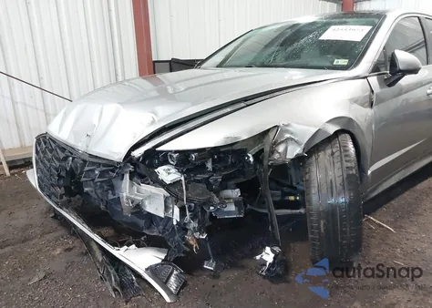 2020 Hyundai Sonata Limited z USA, uszkodzony, nr VIN 5NPEH4J26LH039740